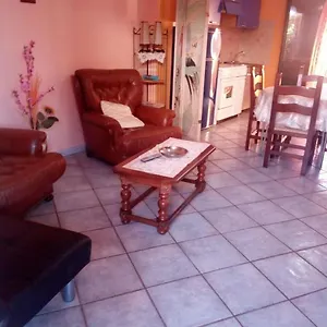Sa Domu Sarda Casa Bed and breakfast Piscinas