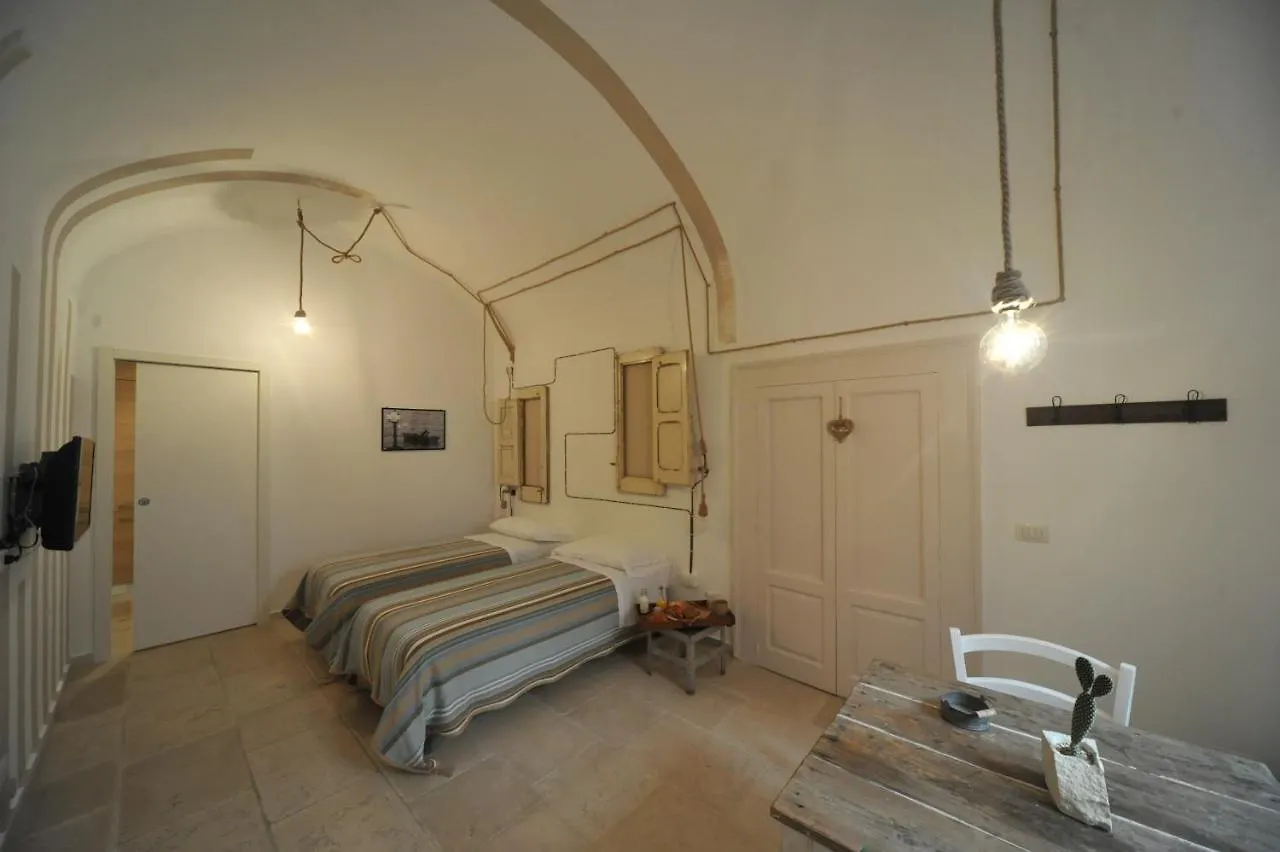 Zuppetta16 Apartments Bari 0*,  Itálie